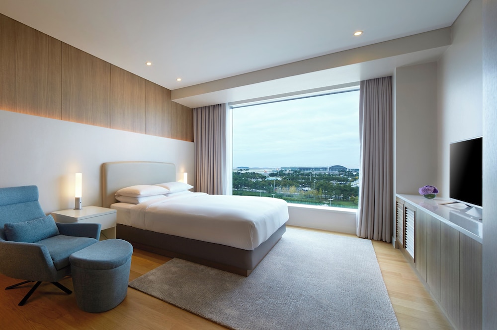 Hyatt Regency Incheon Paradise City 7/24