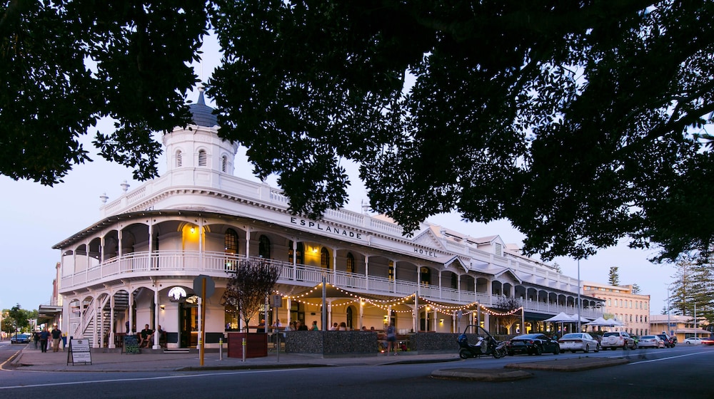 Esplanade Hotel Fremantle by Rydges 8/80