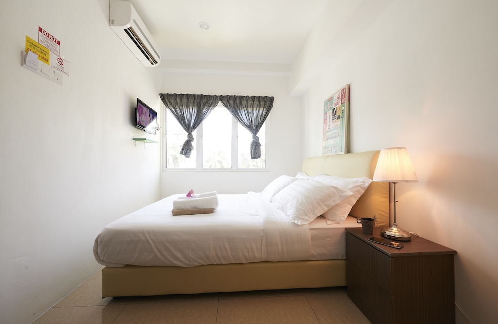 Ipoh Road Hotel 8/22