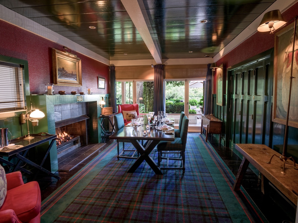 HUKA LODGE 39/66