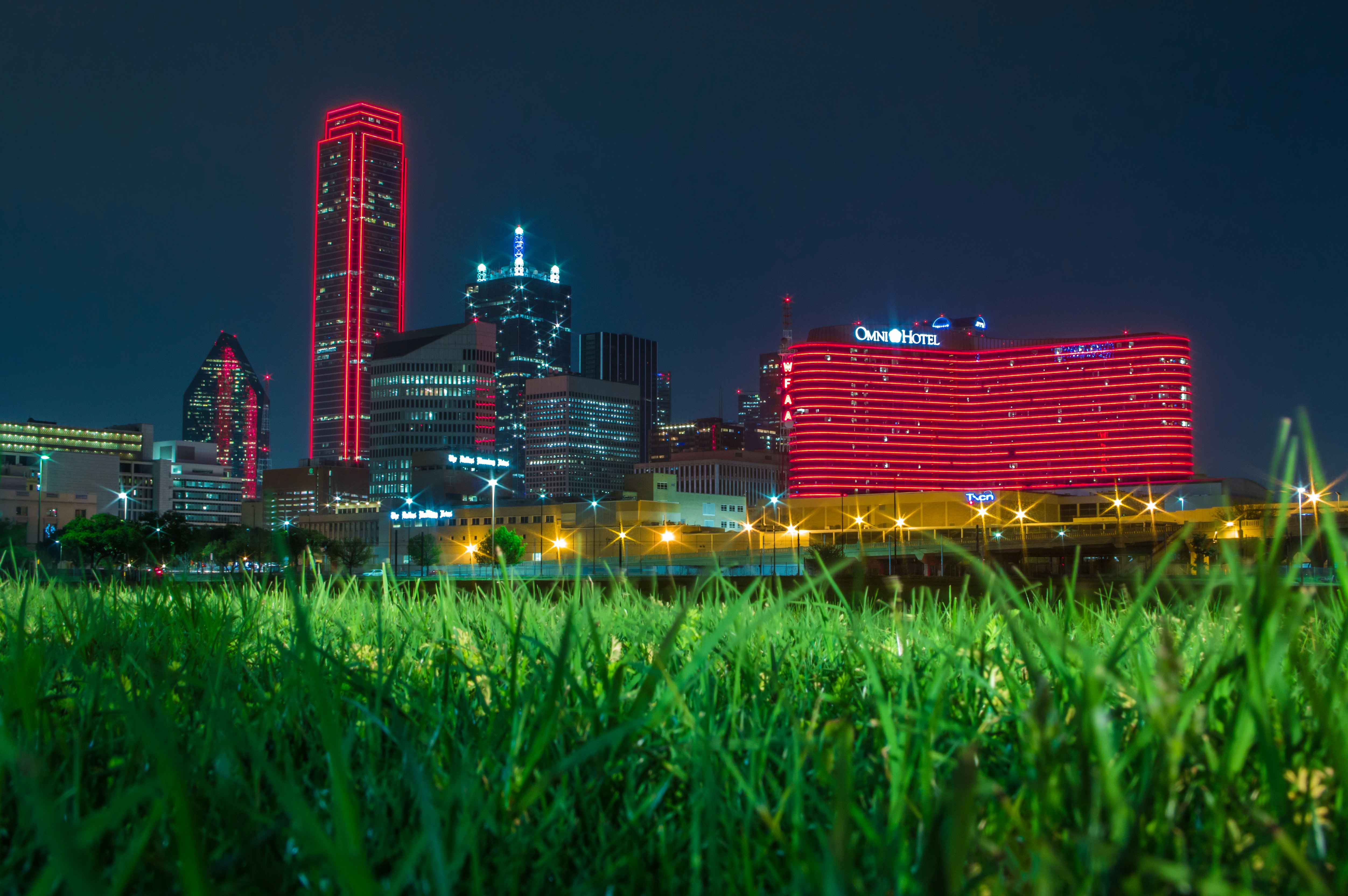 OMNI DALLAS HOTEL 87/92