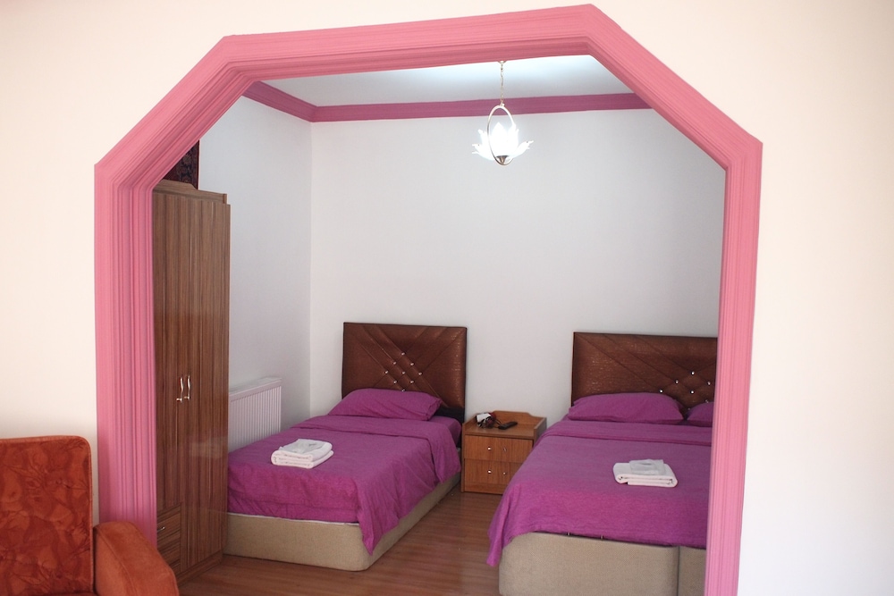 Emre's Stone House 7/50