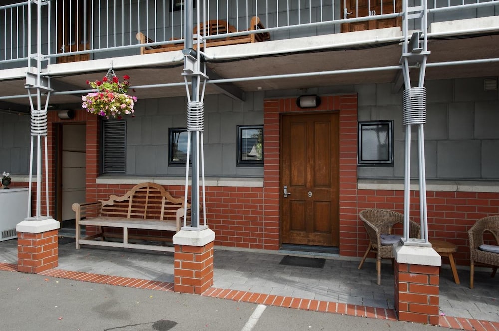 Country Glen Lodge 69/69