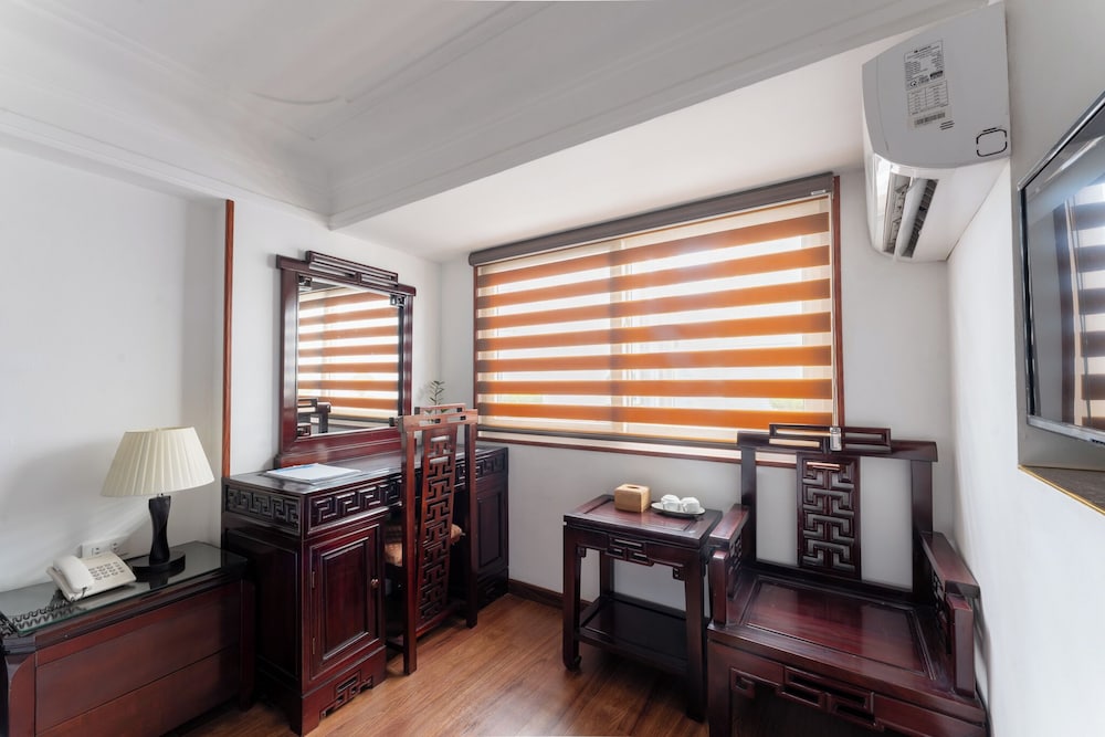 Little Hanoi Hotel 37/53