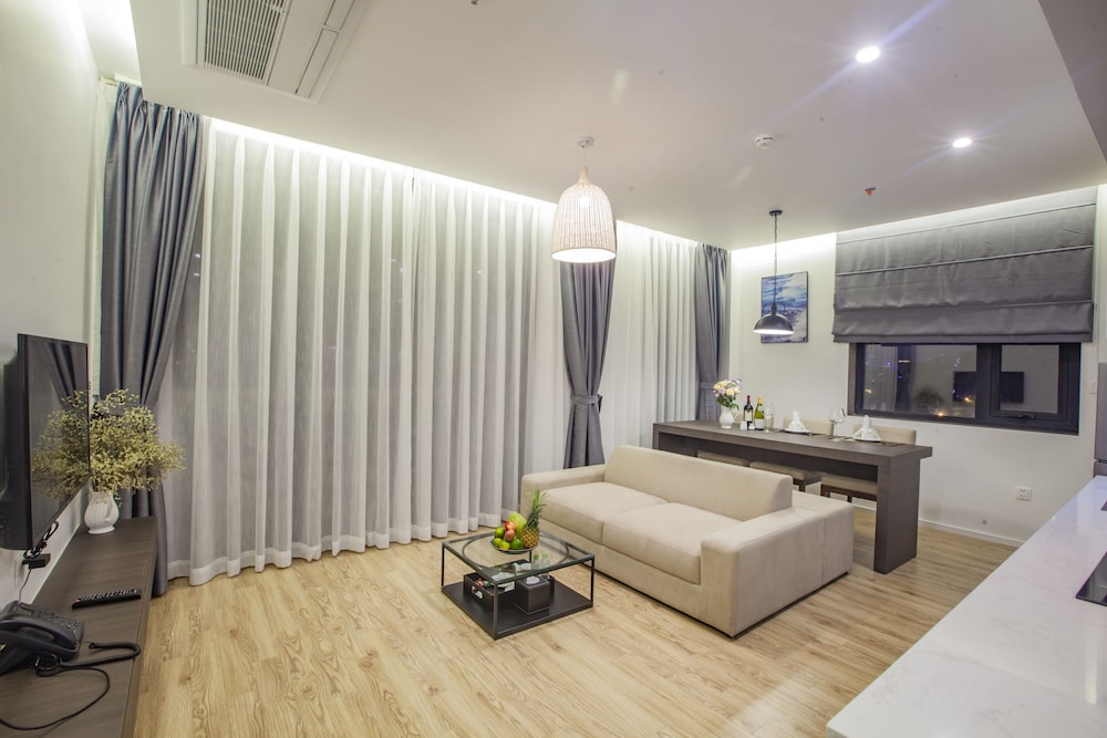 Parosand Hanoi Hotel & Apartment 36/50