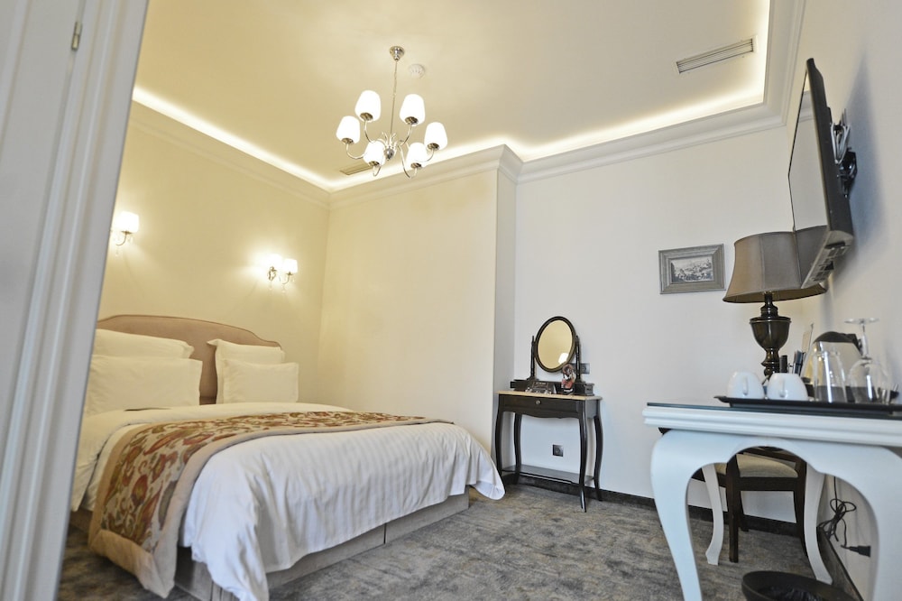 Ambassadori Hotel Tbilisi 25/73