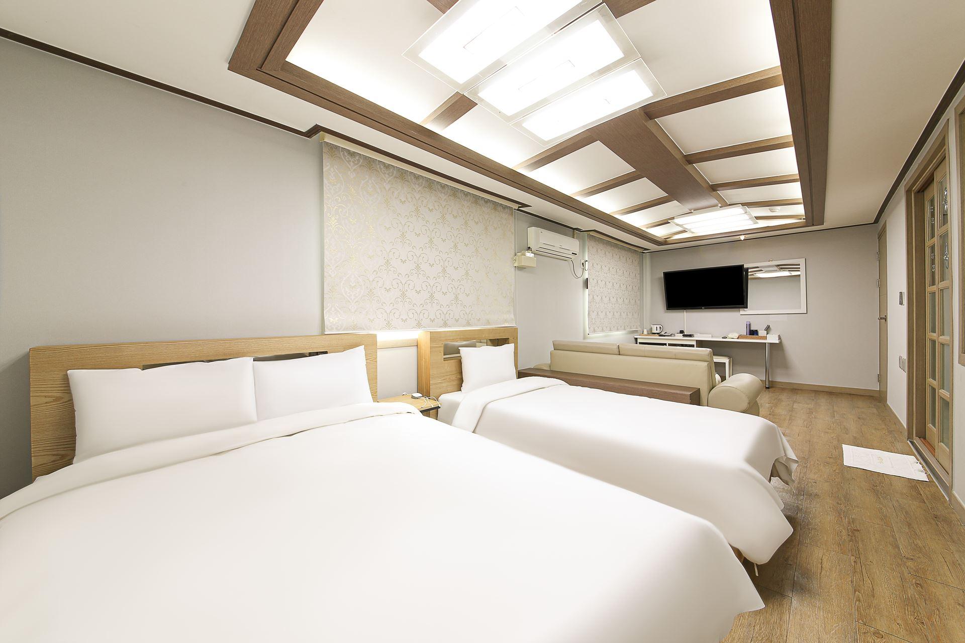 Raon Hotel 9/24