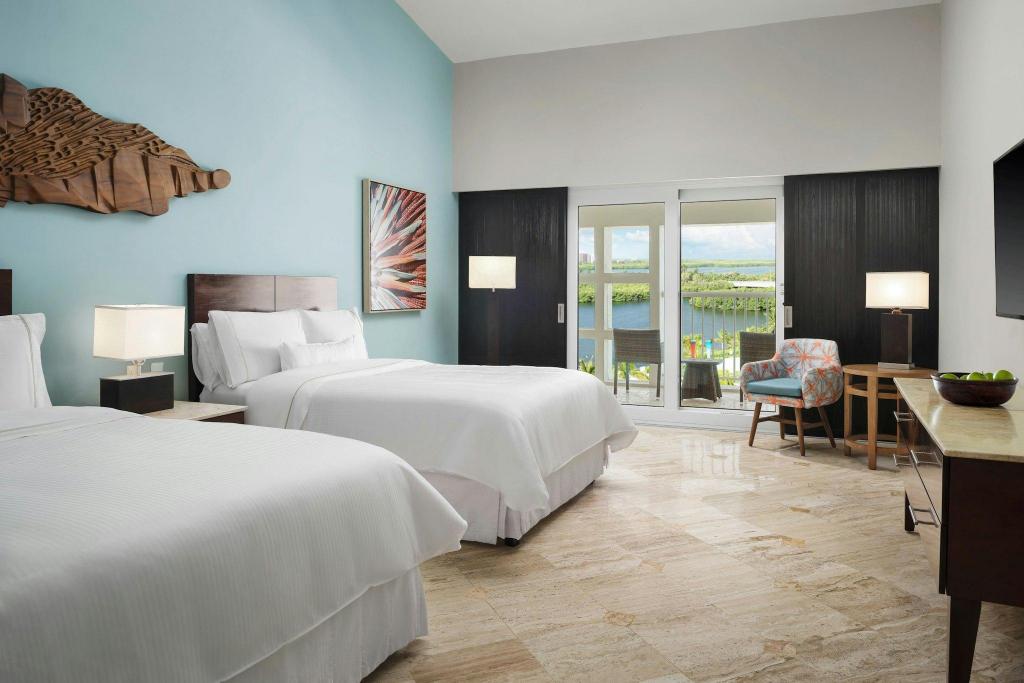 Guest Room, Deluxe, 2 Double Beds, Lagoon View, Balcony