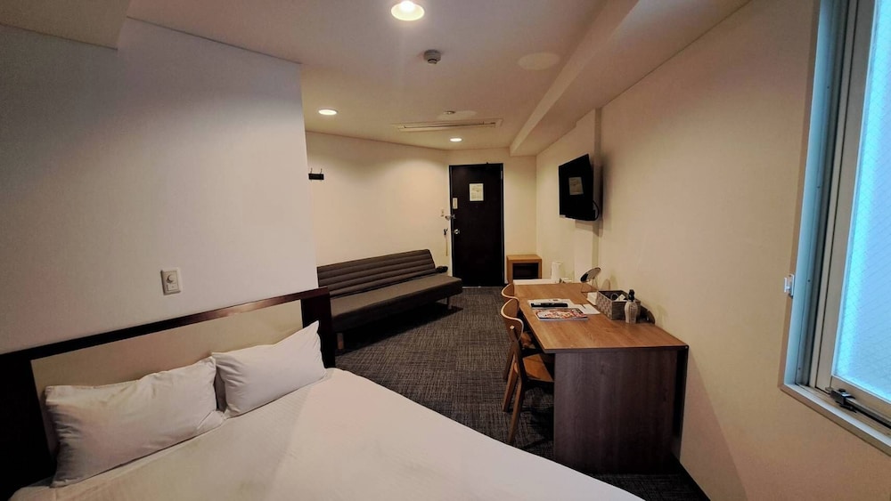 Grampus Inn Osaka 23/50