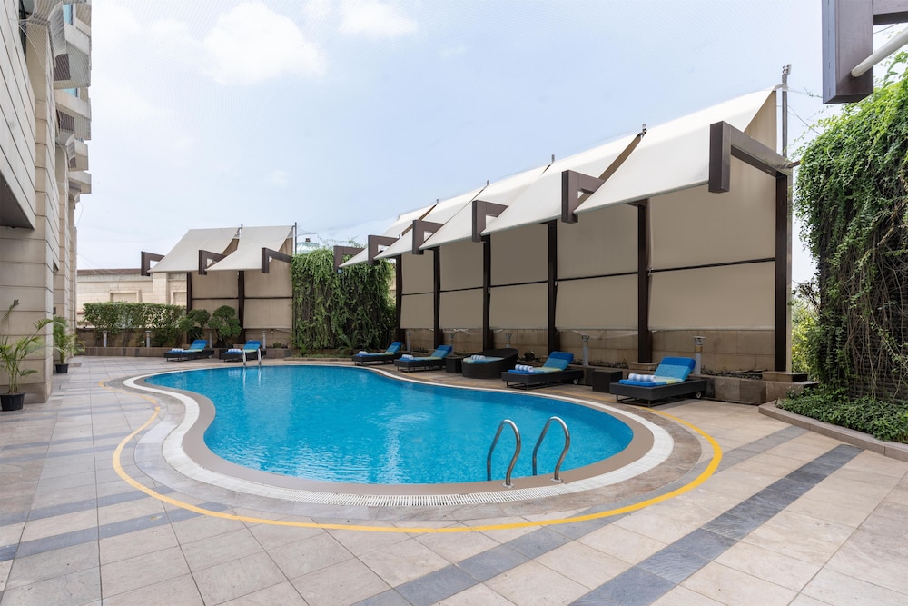 Radisson Gurugram Sohna Road City Center 60/61