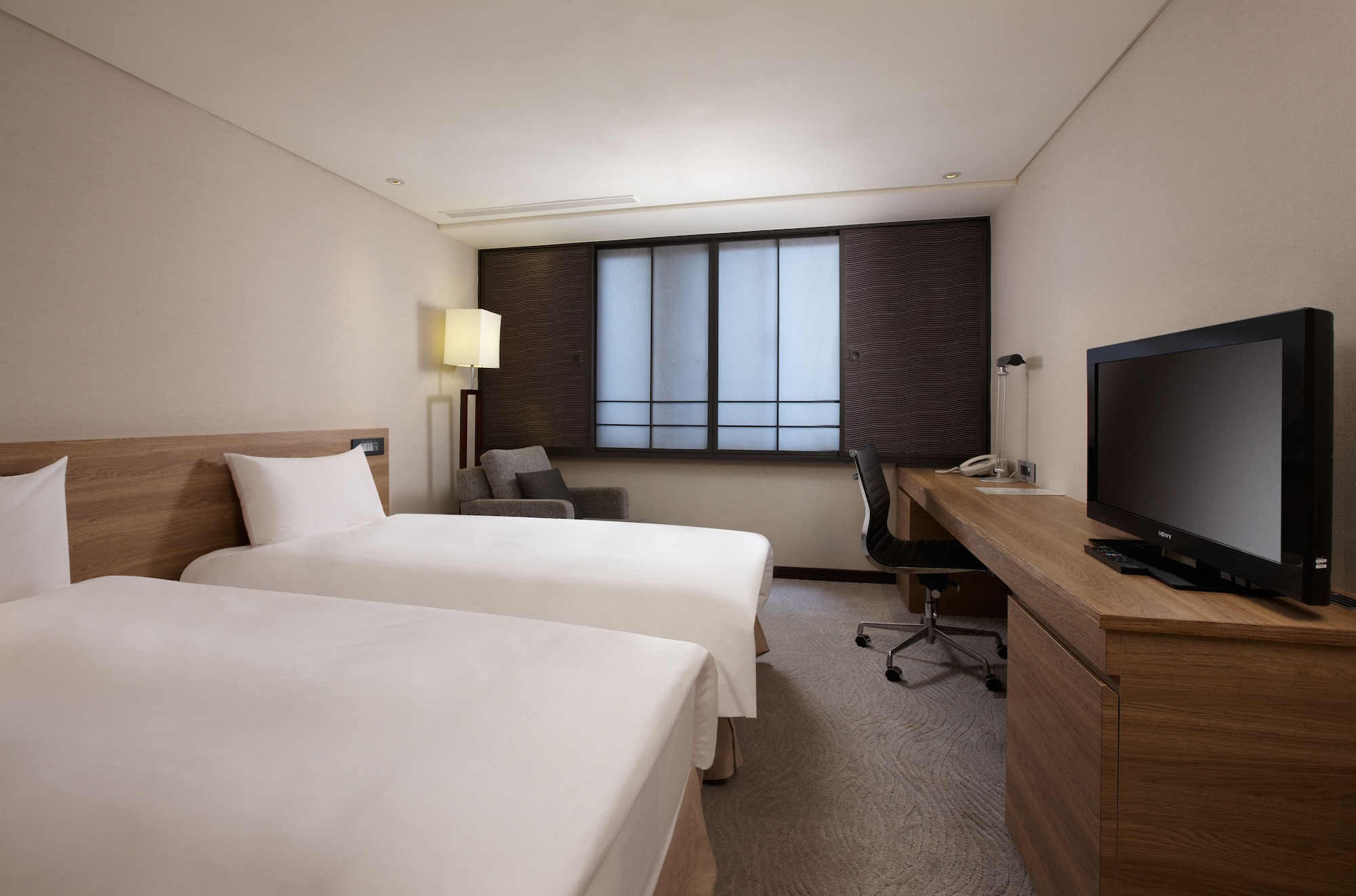 BUSINESS, TWIN BEDS