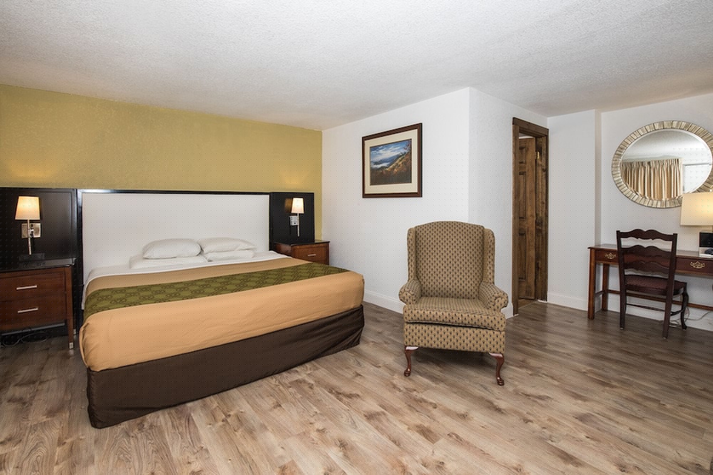 Chalet Inn 35/62