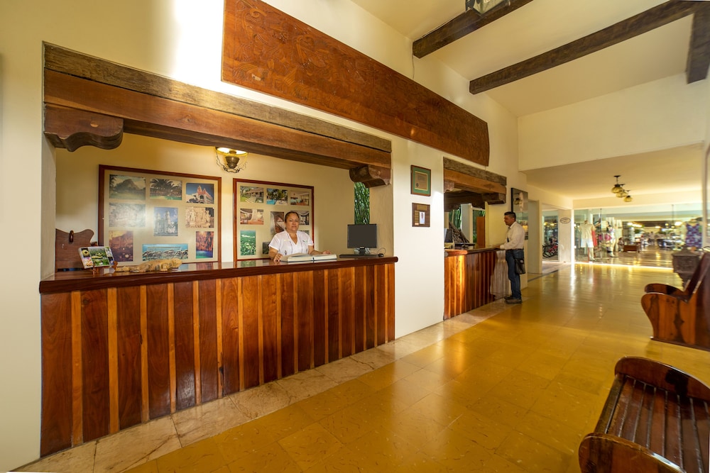 The lodge At Chichen Itza 4/50