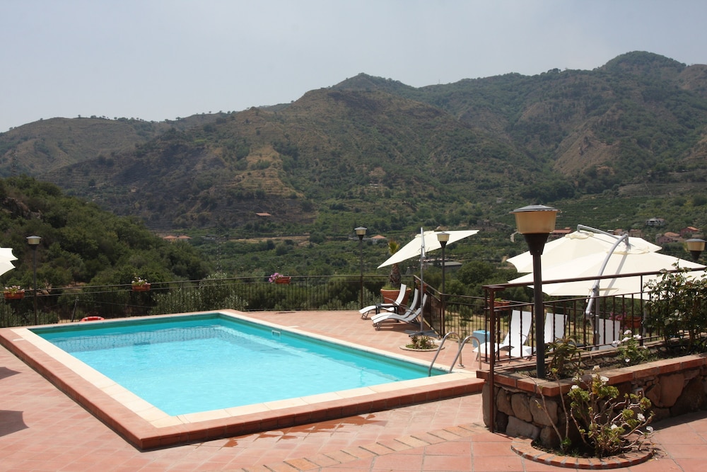 IL POGGIO LUXURY COUNTRY RESORT 21/33