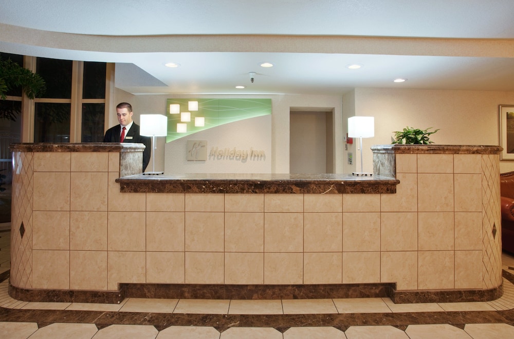 Holiday Inn Sacramento Rancho Cordova 14/77