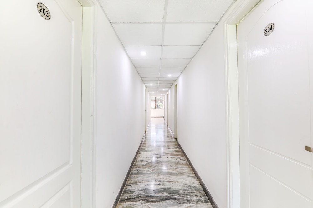Fabhotel Oakwey Inn Indiranagar 27/30