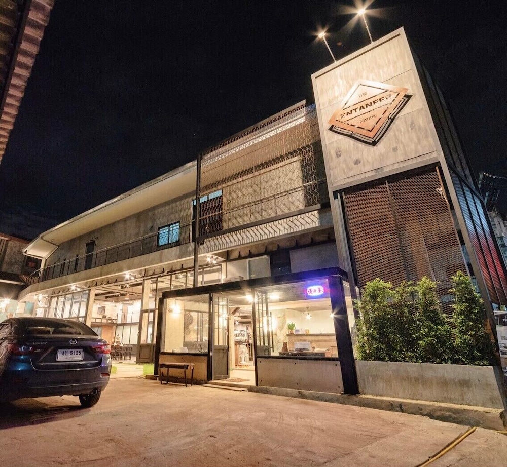 ザエンタニアーポシュテル ホステル 写真1