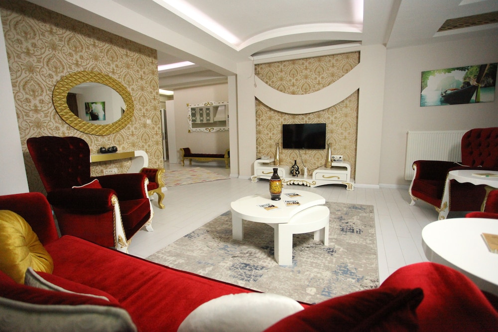 The City Walls Suit Hotel 23/44
