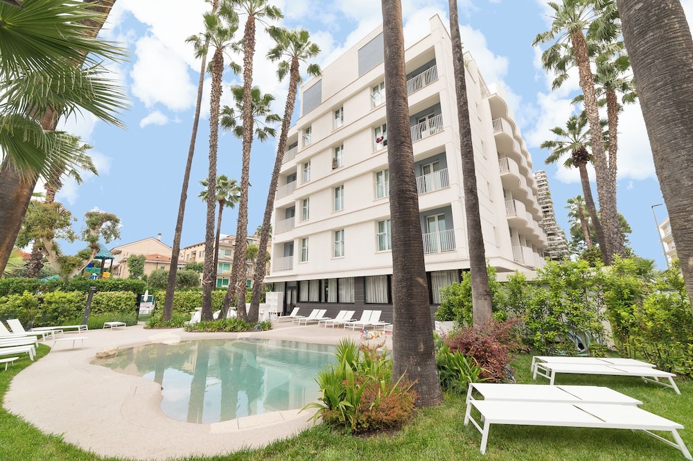 Hotel Relax 46/50