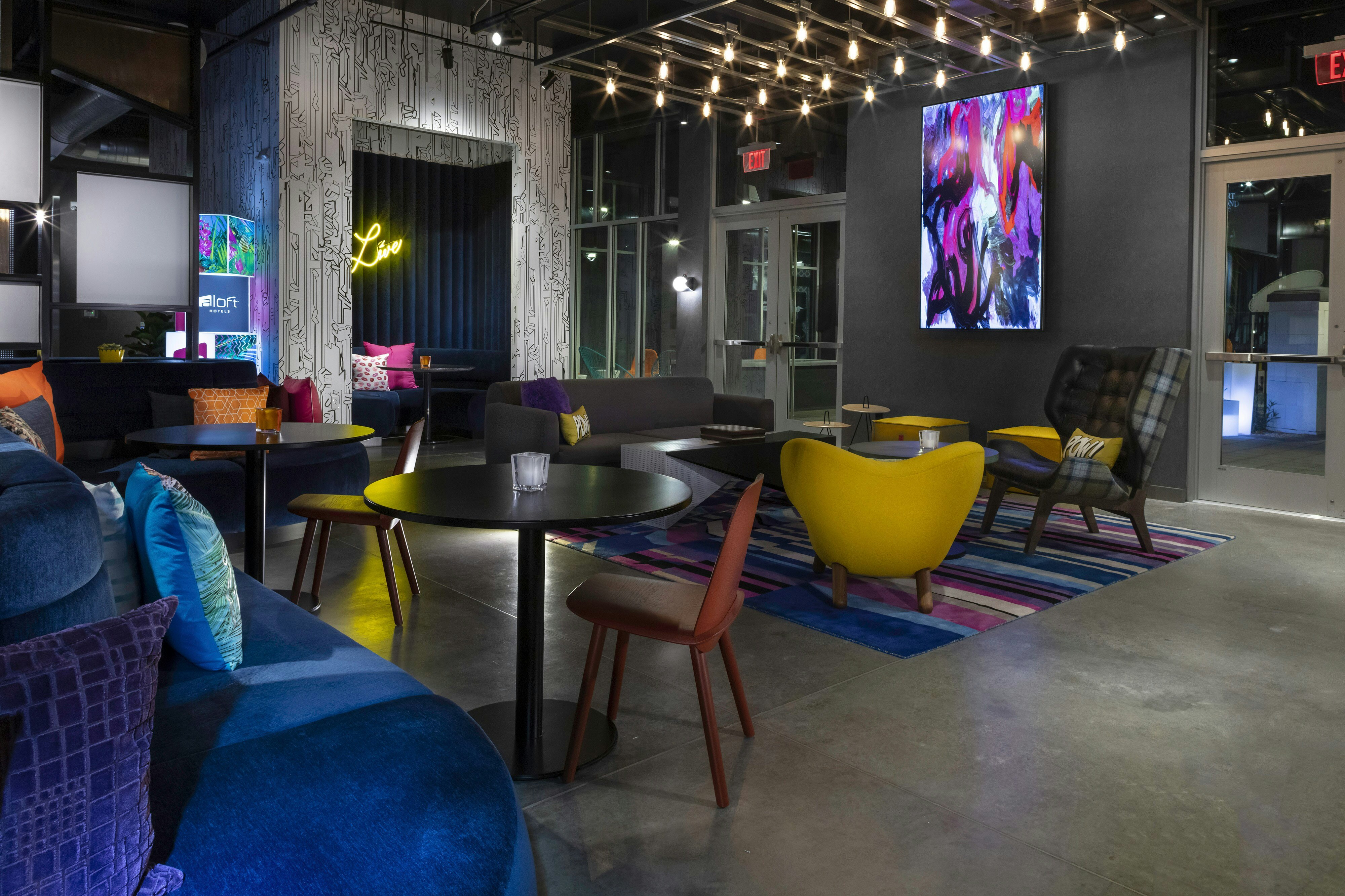 Aloft Glendale At Westgate 15/18