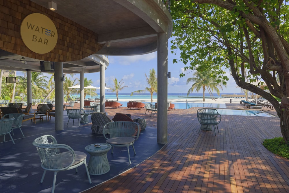 OUTRIGGER Maldives Maafushivaru Resort 22/50
