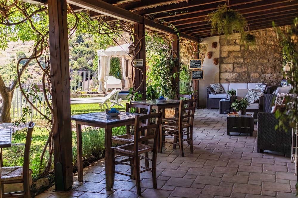 La Casa Del Gelsomino 28/50