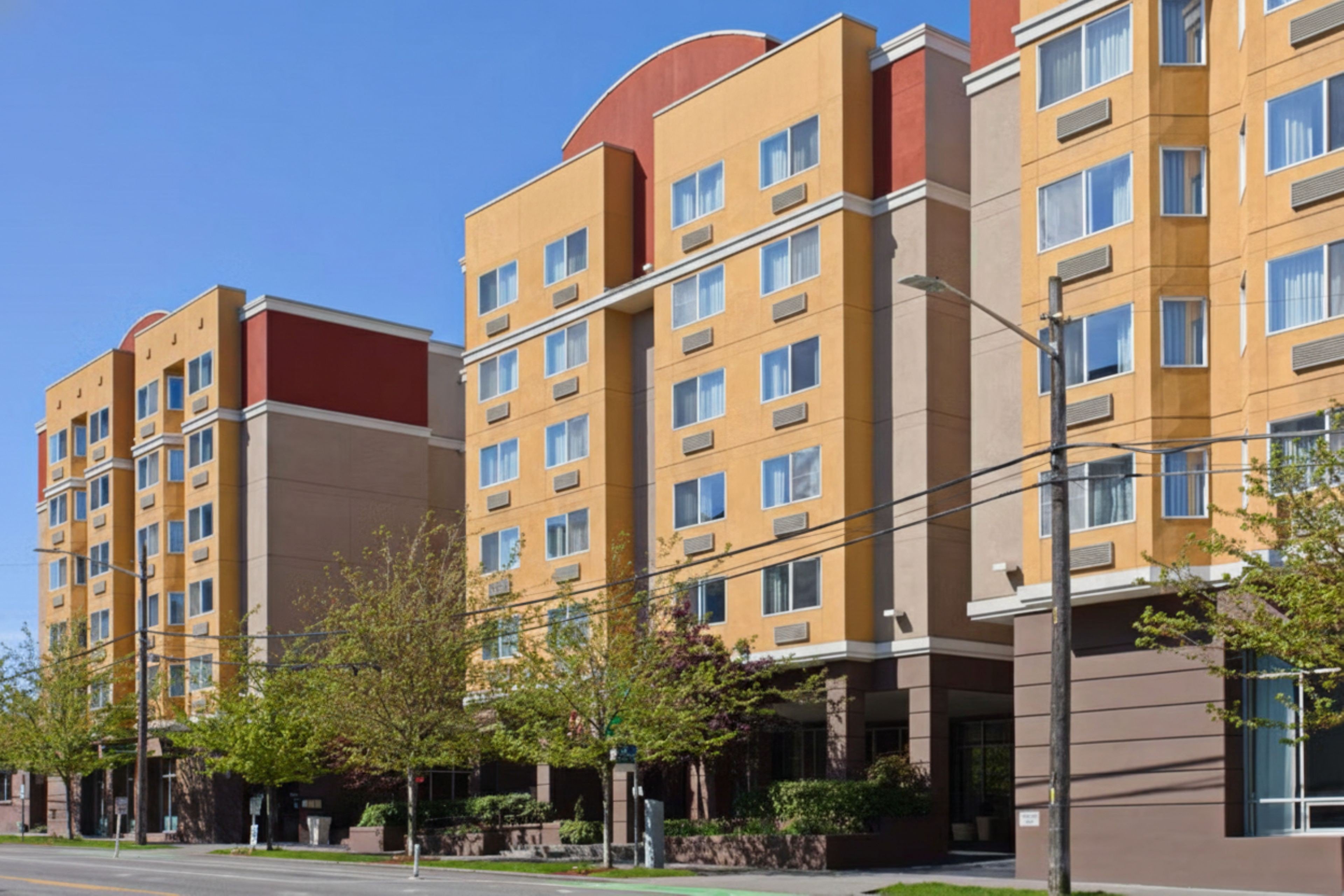 Holiday Inn Carbondale-Conference Center 74/81