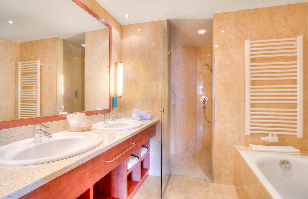 Hotel zur Post – ein Rovell Hotel 48/50