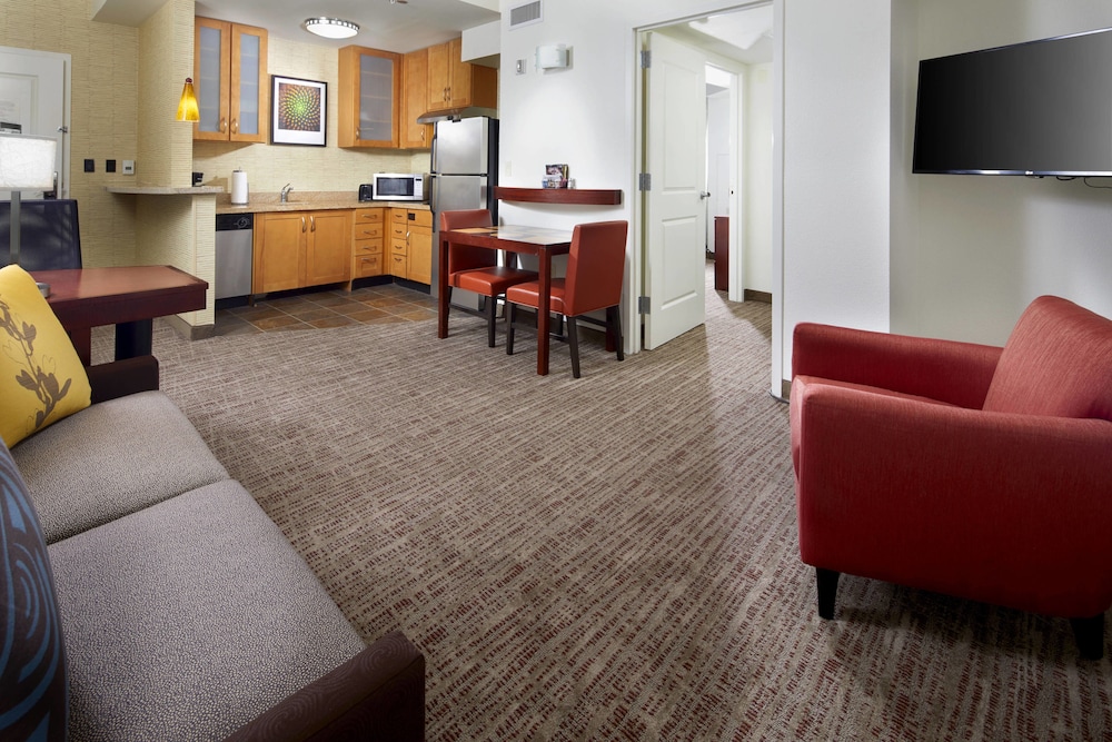 Residence Inn by Marriott San Antonio Six Flags at The Rim 12/25