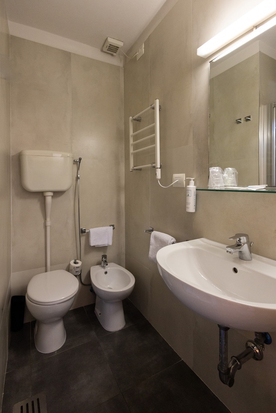 Albergo Firenze 53/58
