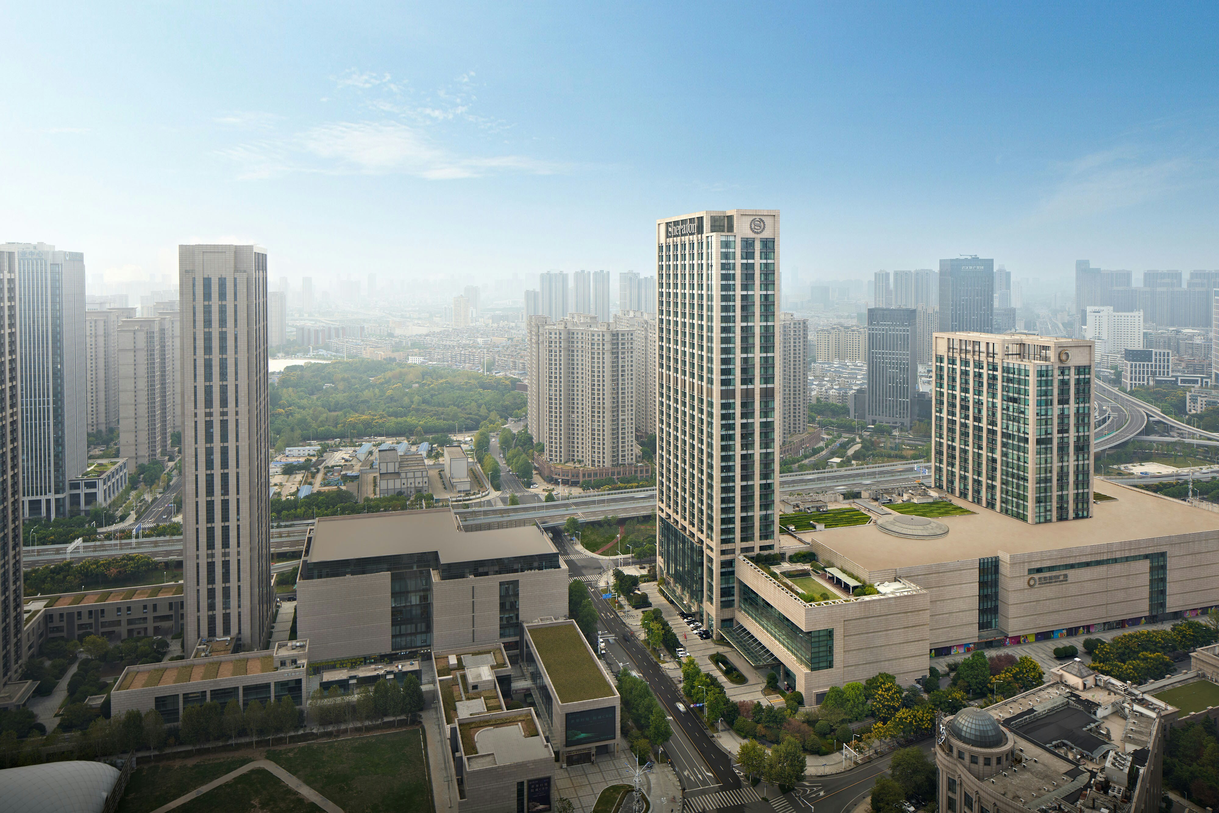Sheraton Grand Wuhan Hankou Hotel 25/25