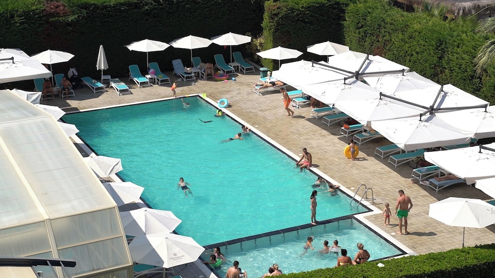 Premium Hotel Beach 46/50