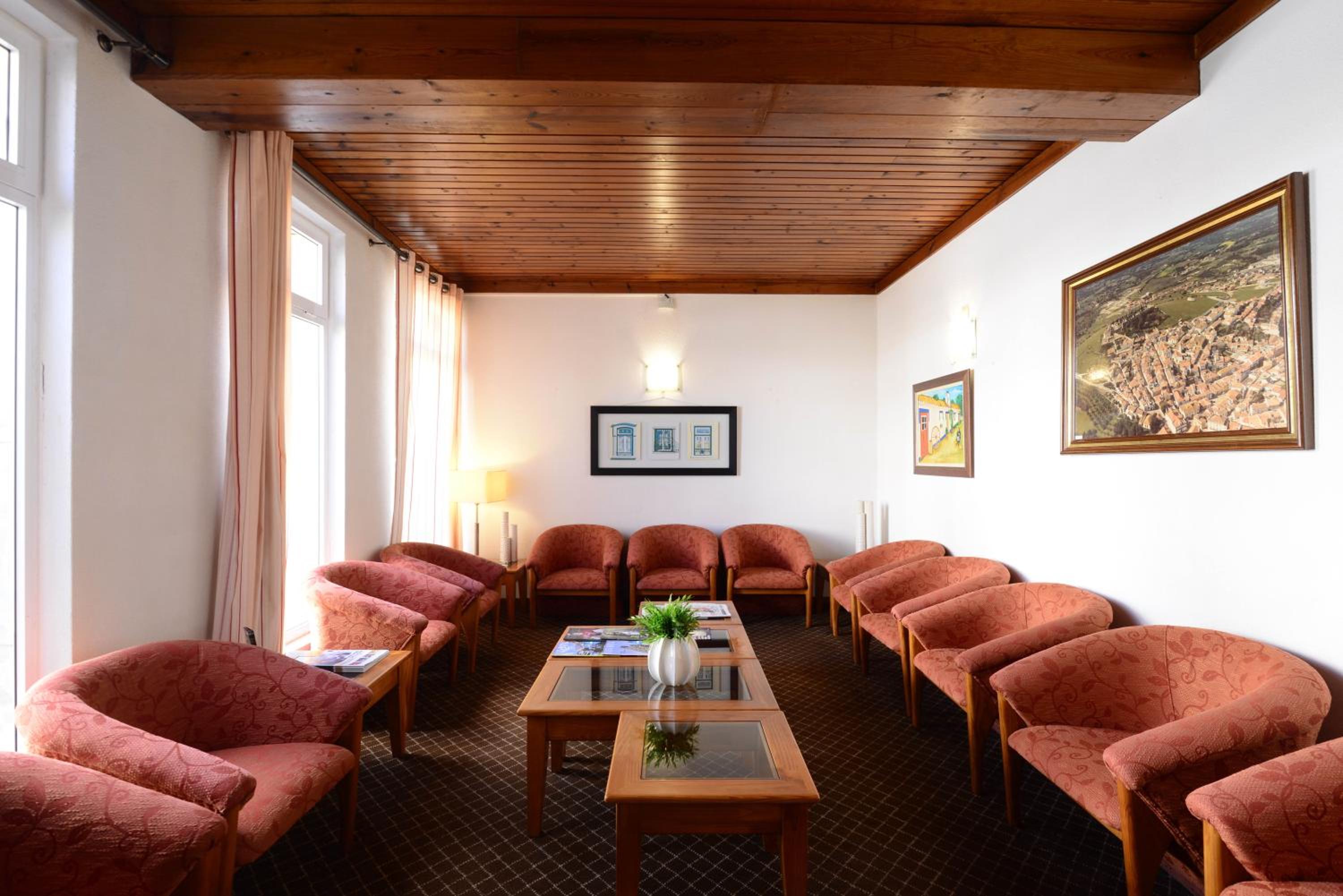 Hotel Dom Nuno 29/49