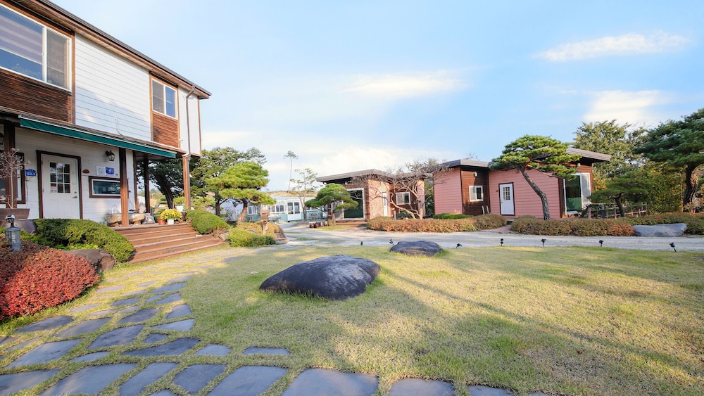 Gangneung Way To Gyeongpodae Pension 44/50