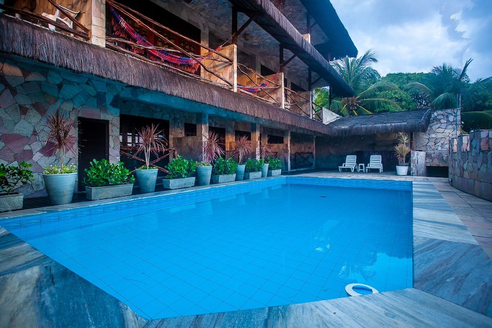Castelo Beach Hotel 3/64
