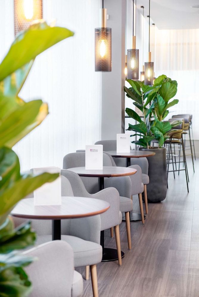 Hilton Garden Inn London Heathrow Airport 37/44