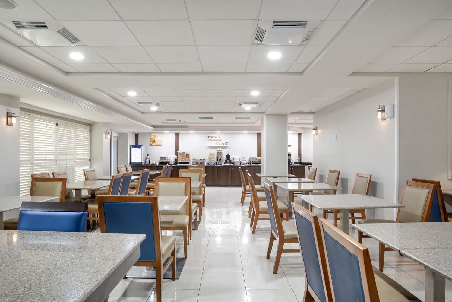 Comfort Inn & Suites New Orleans Airport North 31/38