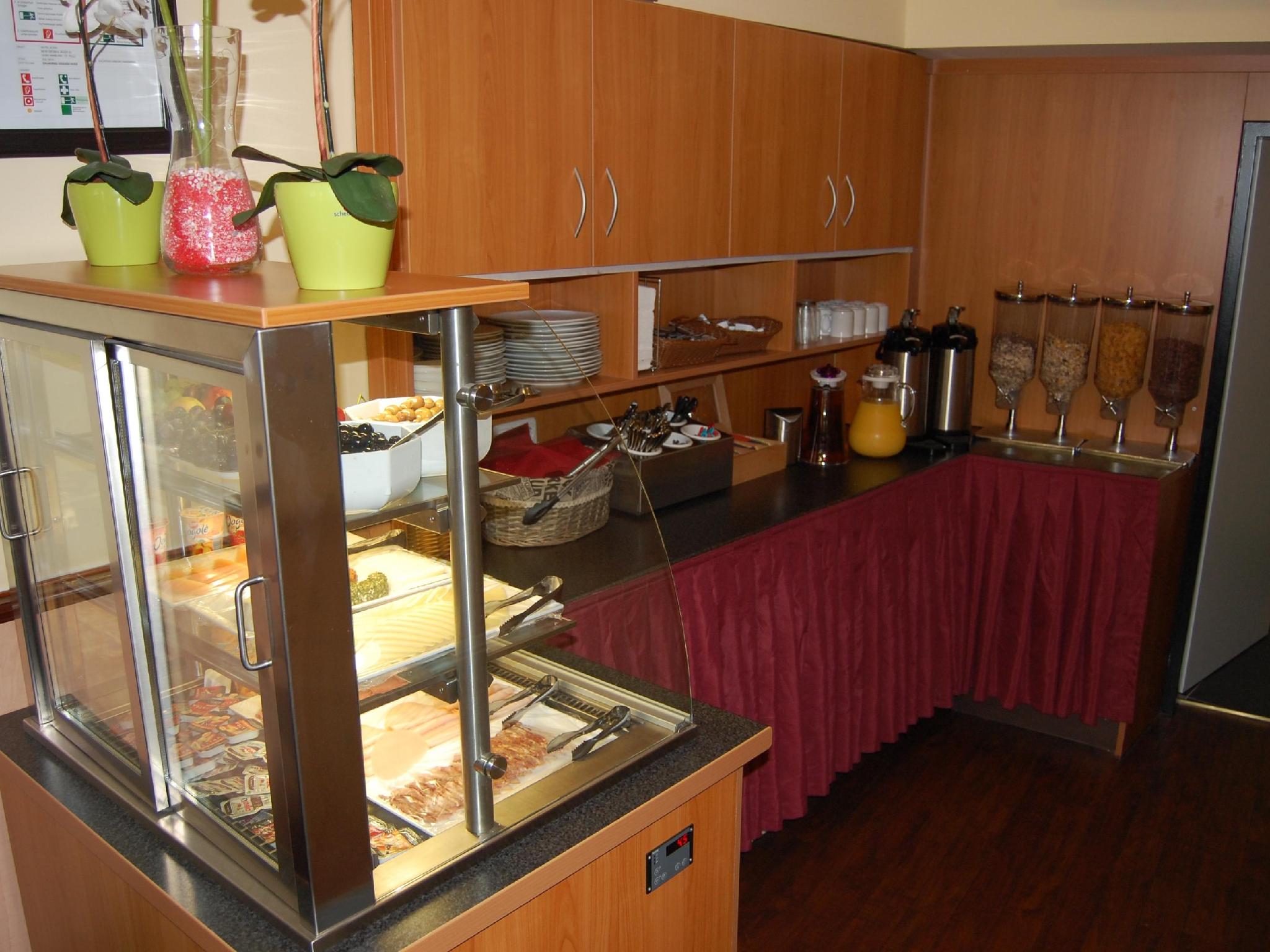 Altan Hotel 18/29