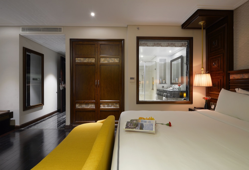 Le Jardin Hotel Haute Couture 34/76