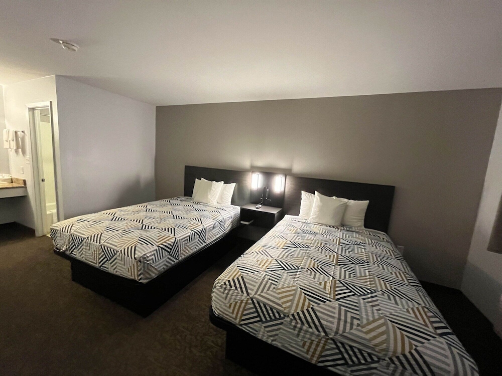 Motel6 Junction, TX - Llano River 25/60