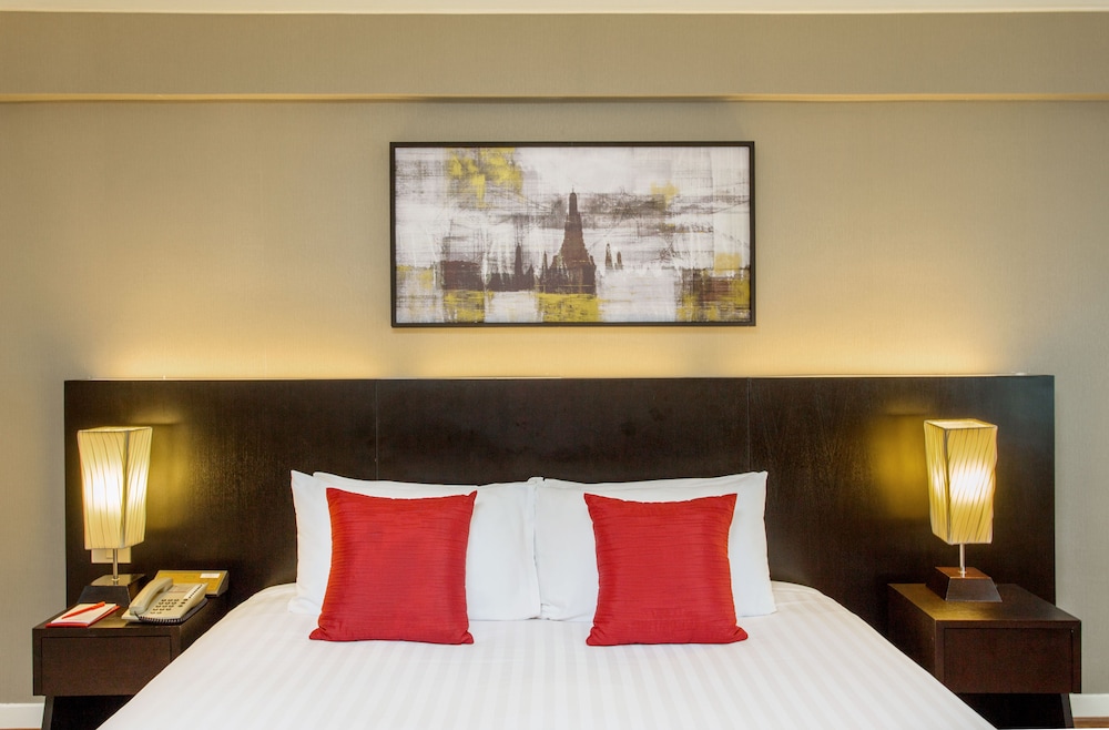 Ramada Plaza by Wyndham Bangkok Menam Riverside 13/30