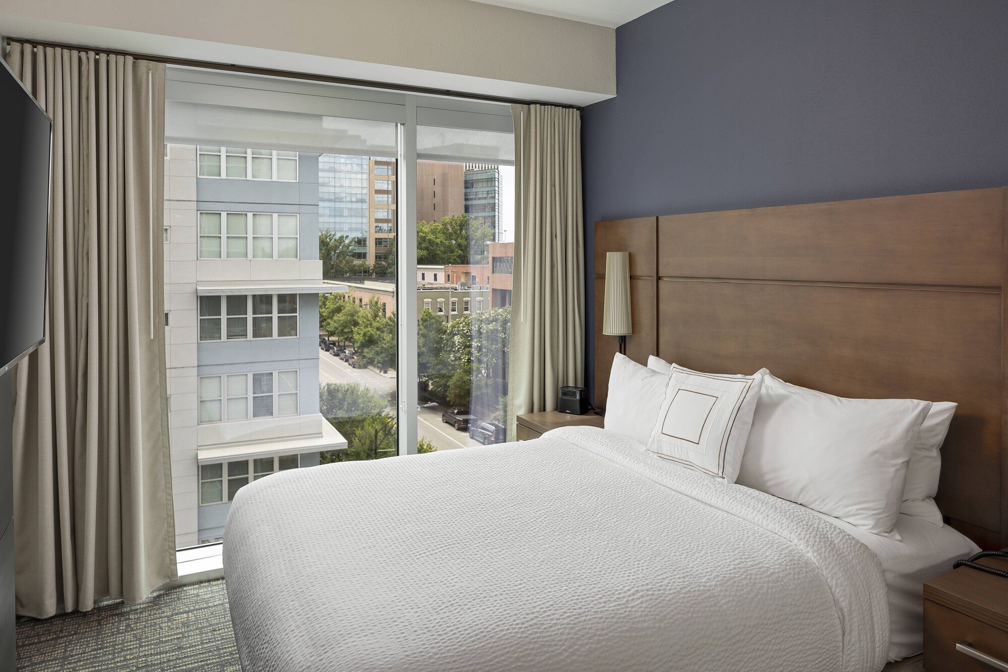 2 Bedrooms, Suite, 2 Double Beds