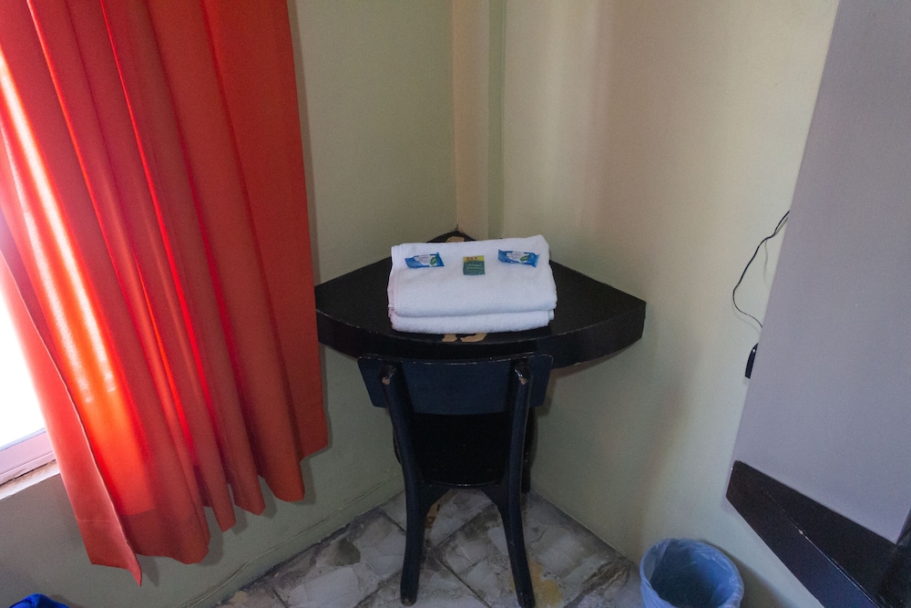 OYO Hotel Colon, Plaza Bicentenario, Zacatecas Centro 29/48