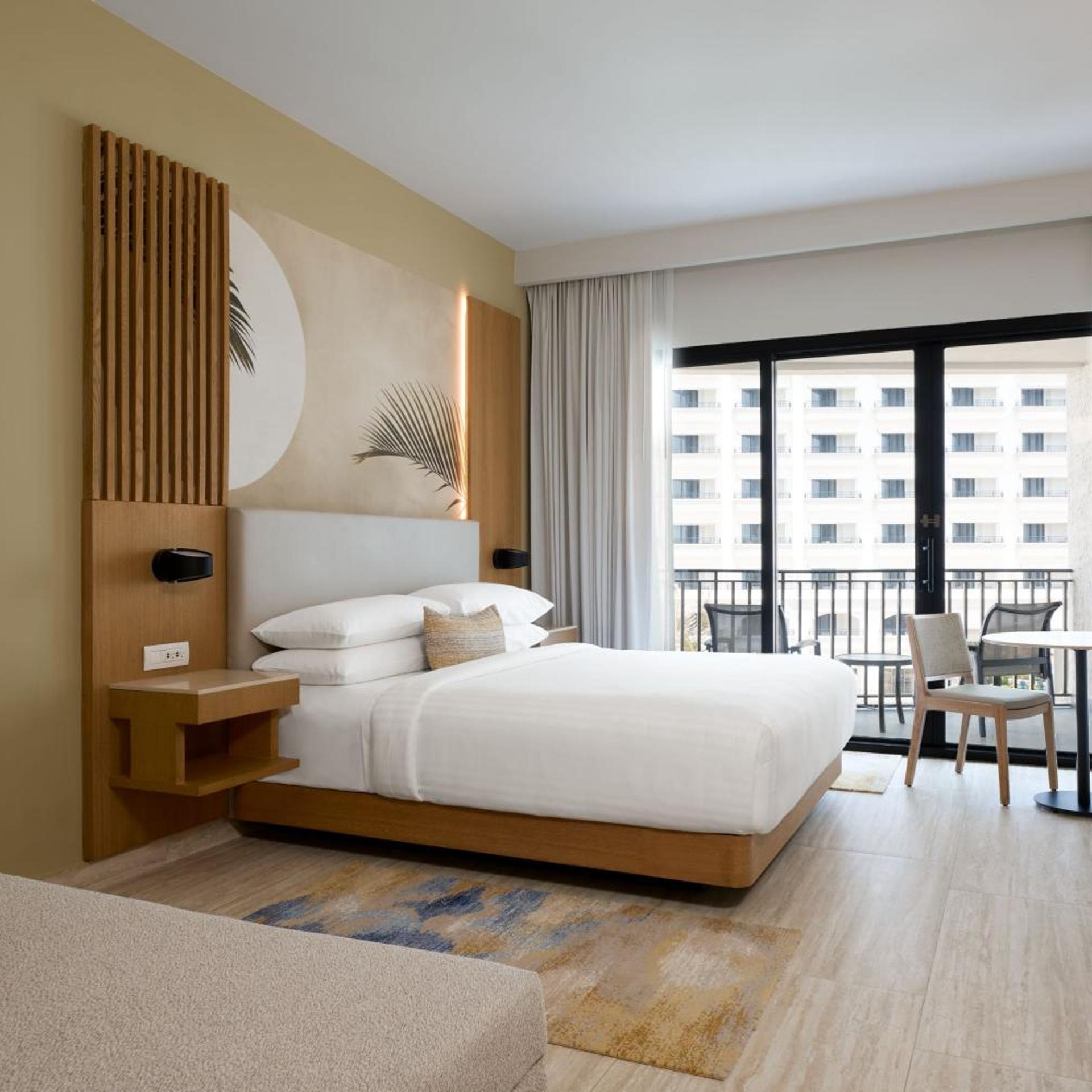 Room, King Bed, Resort View