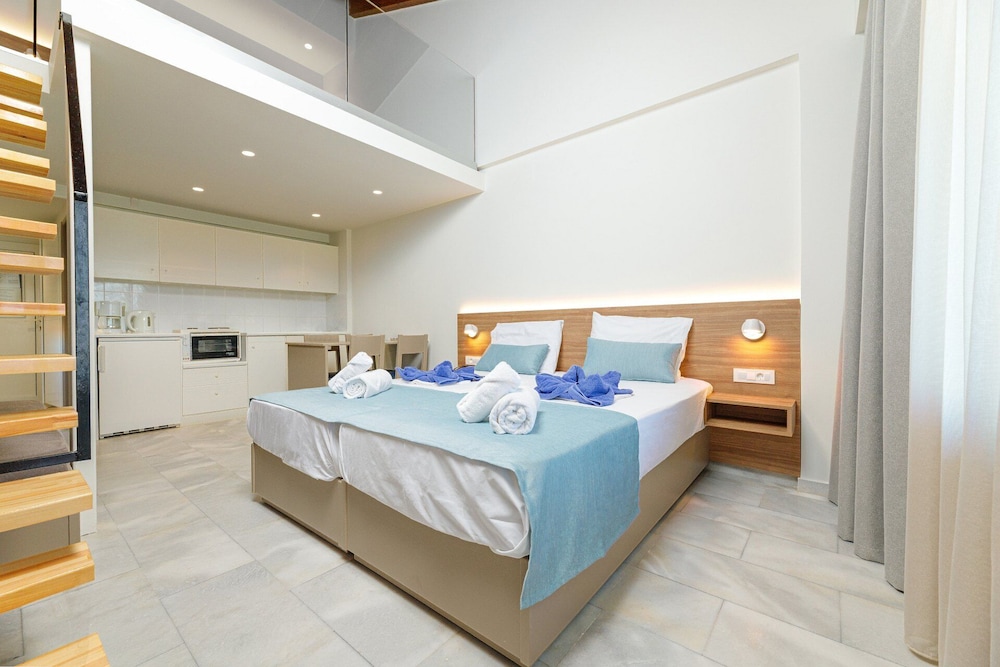 Kostakis Beach Hotel 11/46