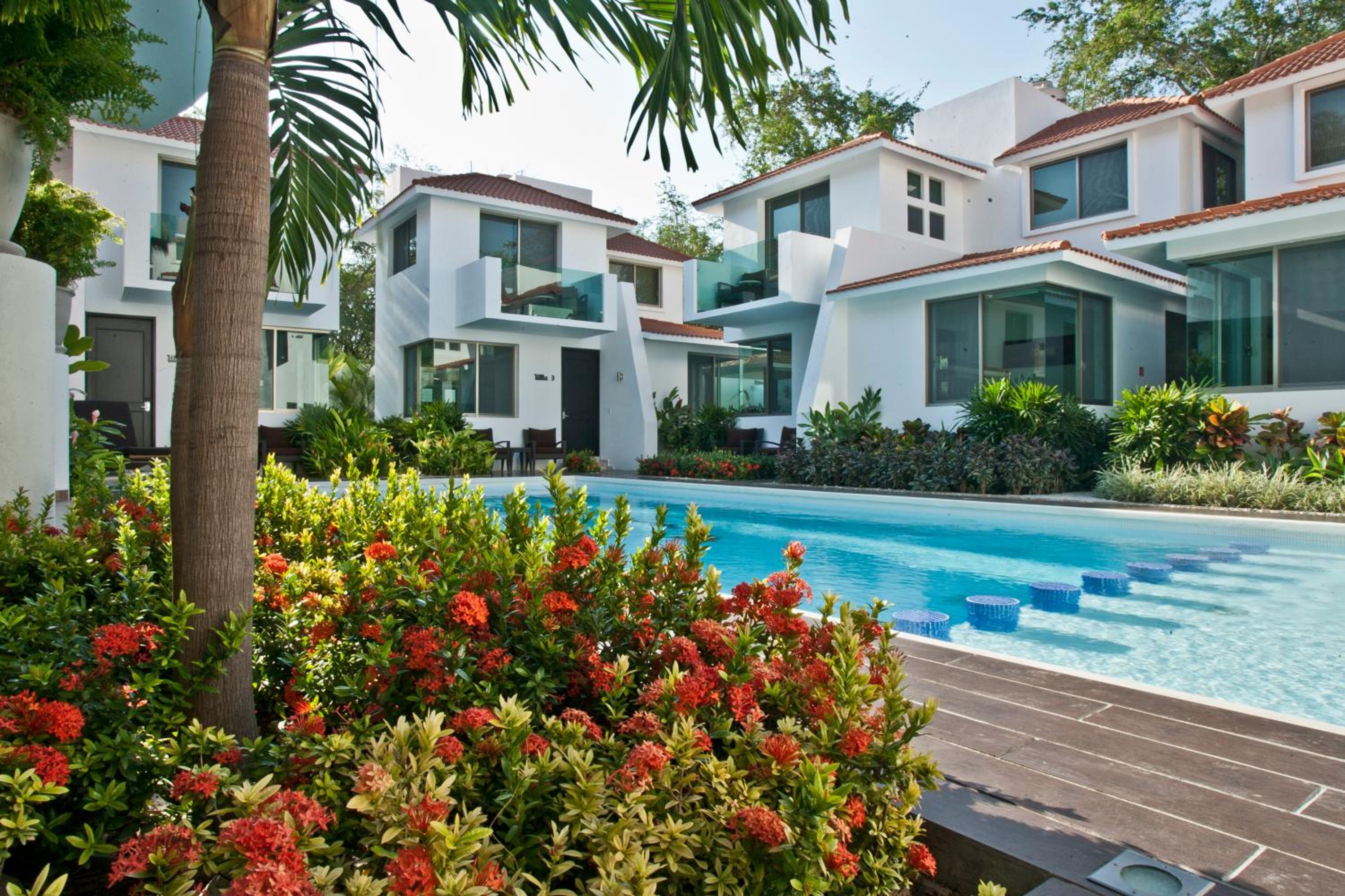 Maria Isabel Villas Huatulco 46/55