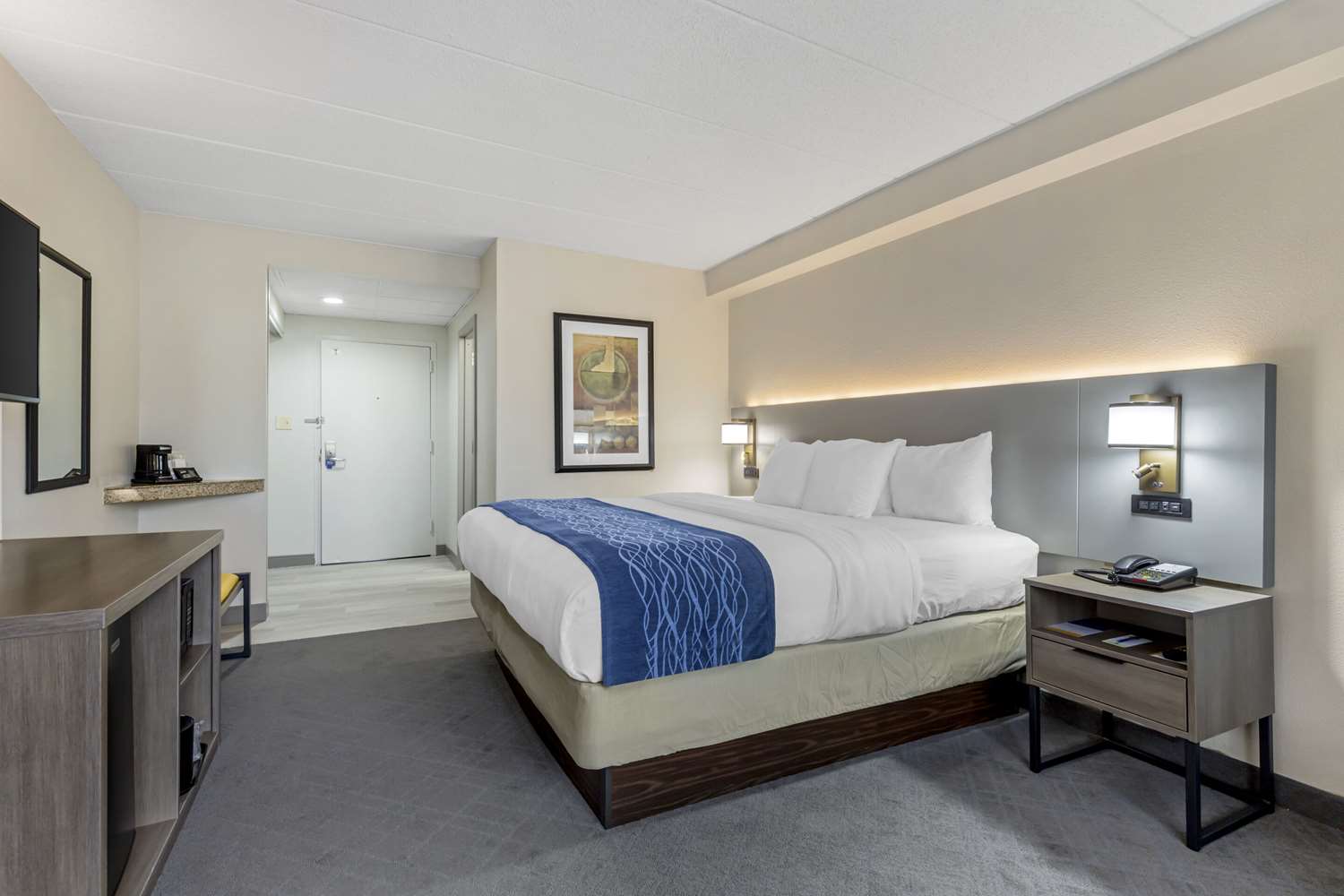 Comfort Inn Herndon Reston 12/32