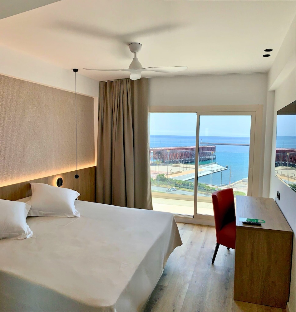 ROOM, DOUBLE BED, SEA VIEW