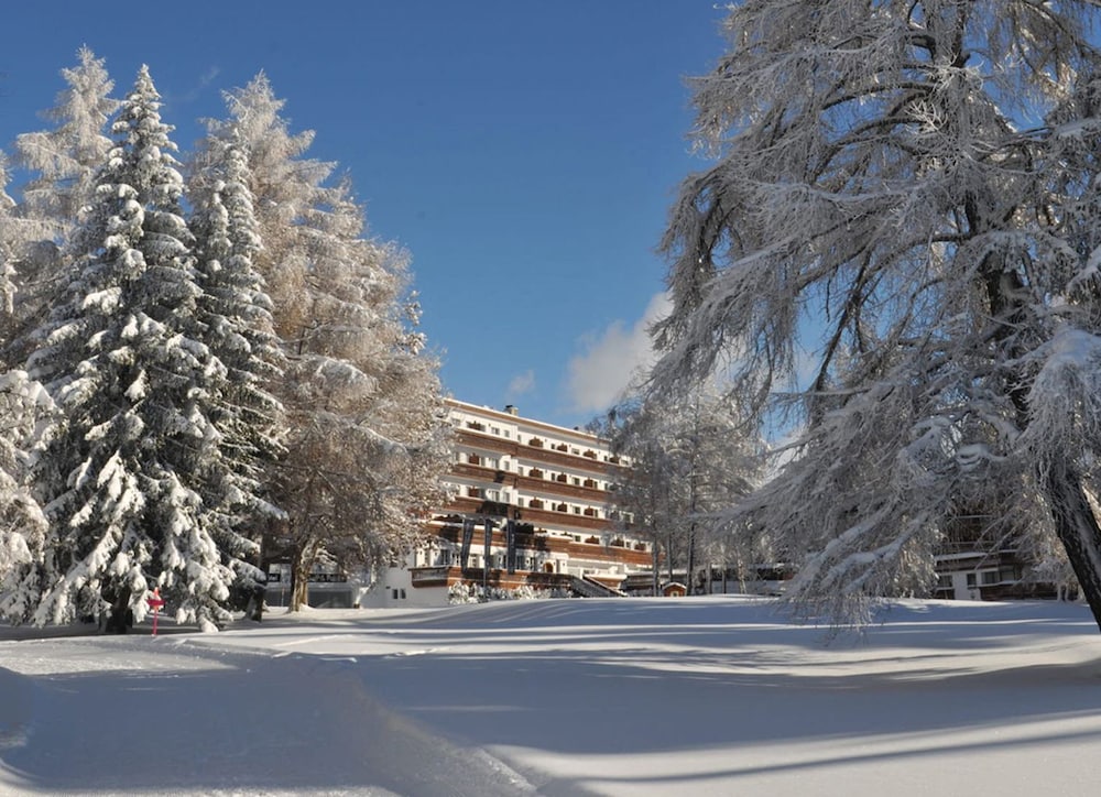 Grand Hôtel du Golf & Palace 24/30