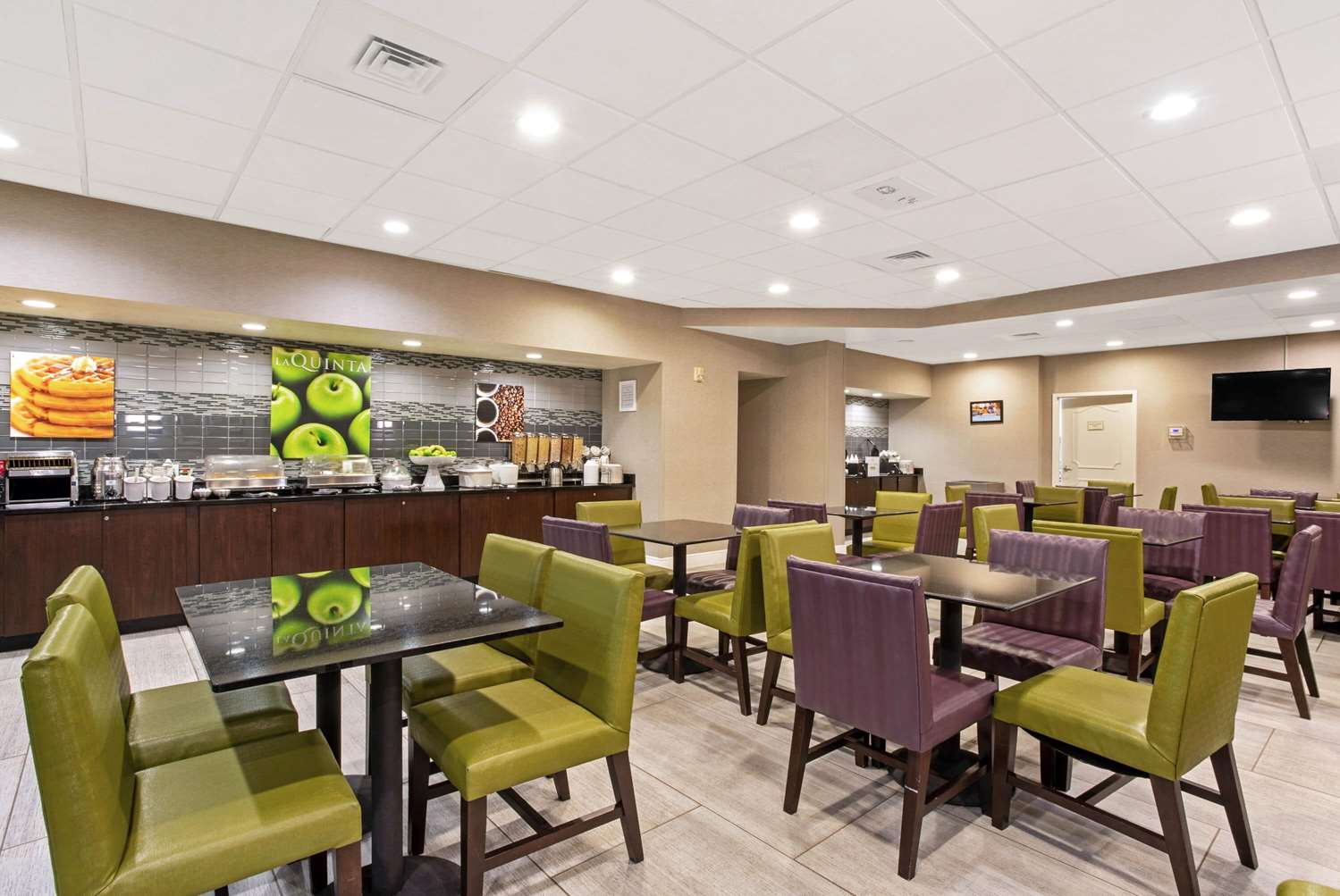 La Quinta Inn & Suites by Wyndham Boston Andover 21/26